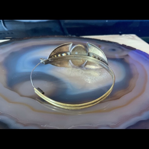 Vintage brass pearl bracelet vtg cz bangle cubic zirconia - Picture 3 of 5